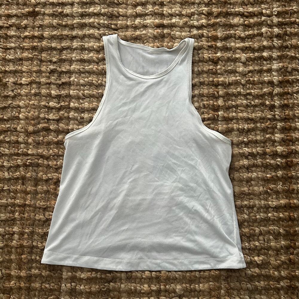 Lululemon White Mesh Racerback Tank Top Size 6 (Tag Missing) Lightweight Women